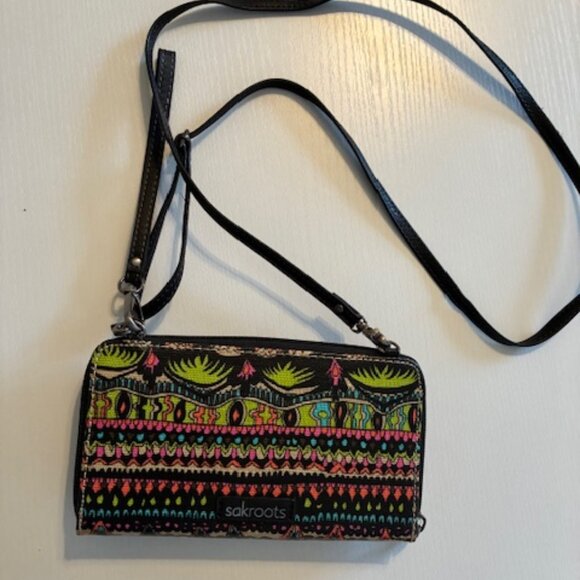 Sakroots crossbody purse bright colors and designs - Picture 2 of 3